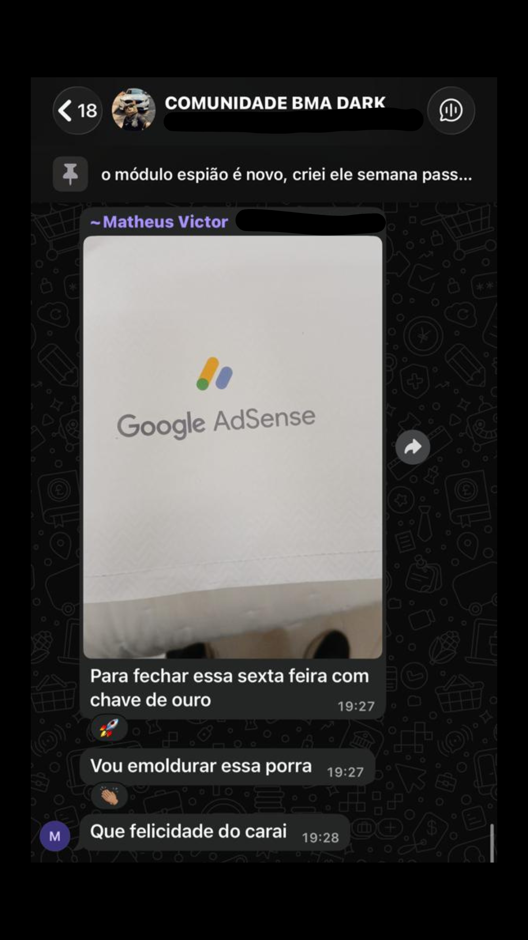 Matheus mostra a carta recebida do Google AdSense e comemora com a comunidade.